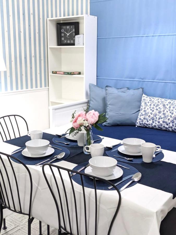 Apartment Looking For... A Staycation *